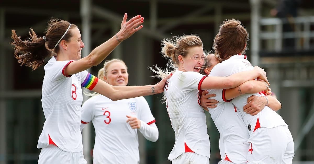 Starling official partner for UEFA Women’s EURO 2022 - Starling Bank